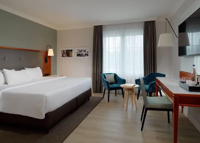 Courtyard By Marriott Hamburg Airport Hotel